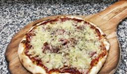 Pizzeria La Tourtière : Découvrez notre pizza Reine